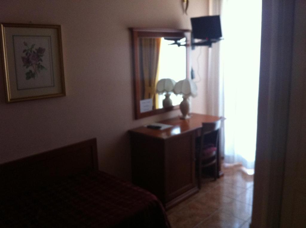 Hotel Impero Brescia Oda fotoğraf